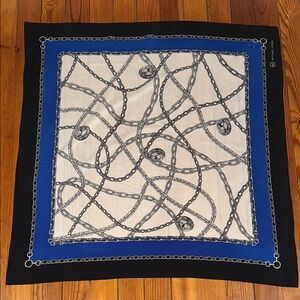 Michael kora Chic Chain Pattern Scarf in Blue and Black